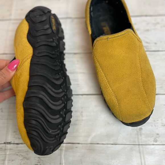 Teva Brown Soft Corduroy Men's Casual Comfort Shoes (Size US7) - Picture 6 of 11